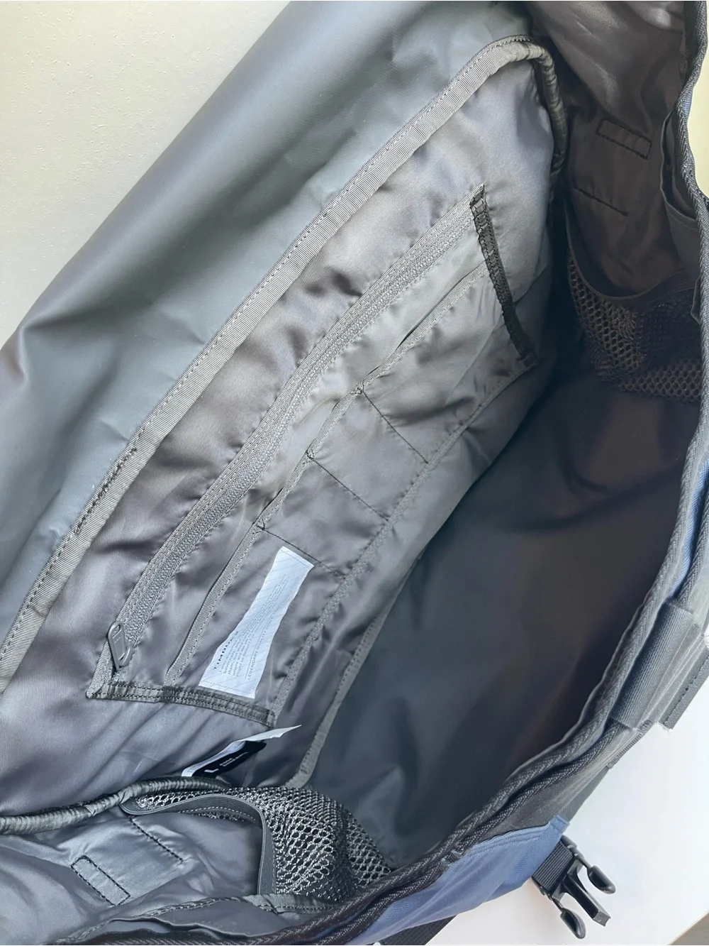 TIMBUK2 Commute Messenger Bag In Dusk Blue/Black Large